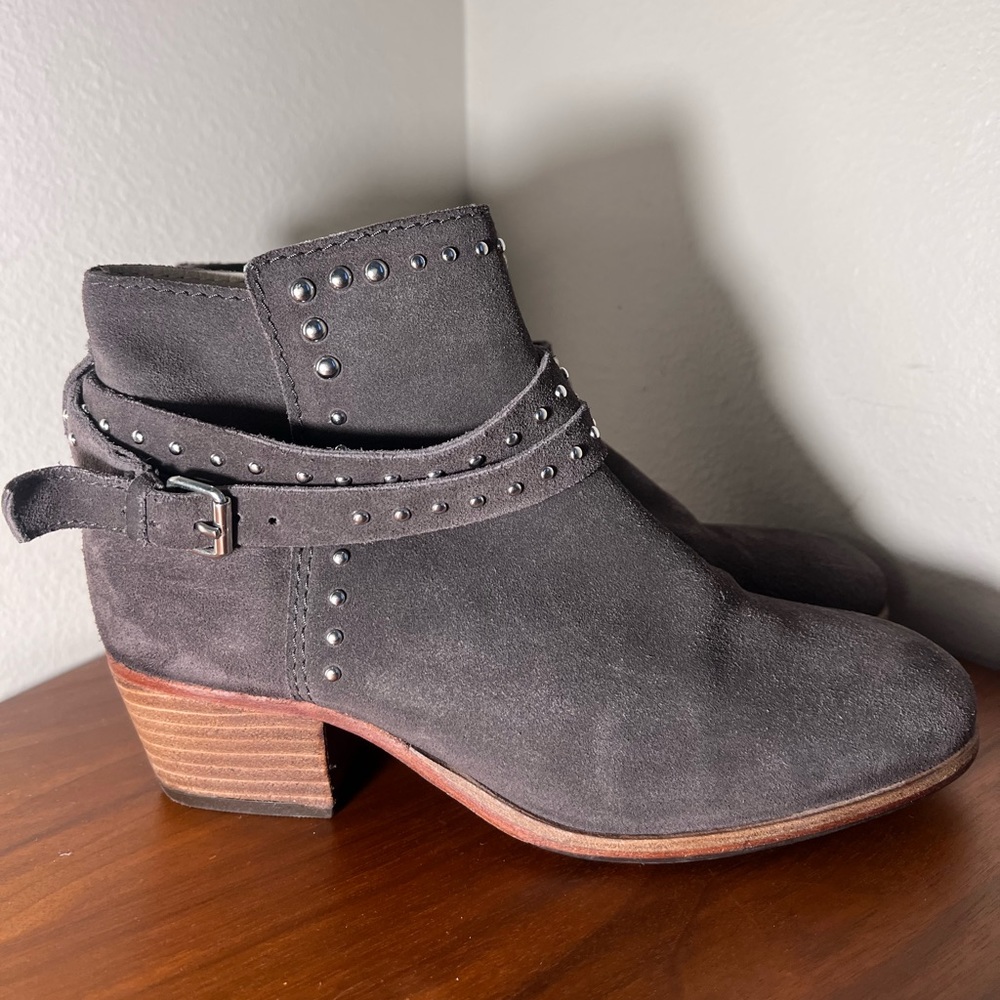 Boden Keira Gray Suede Studded Booties Size 38